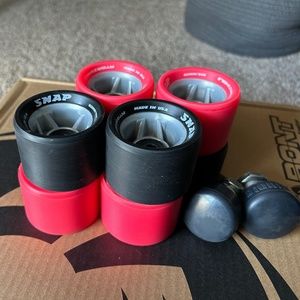 Atom Snap Skate Wheels 91A